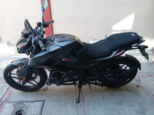 Pulsar Bajaj N250 2024 + Slider Crash + Alarma Protec