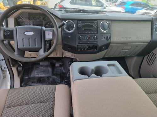 Imagen 6 de 11 de Ford F-250 Super Duty Fx2 4x4