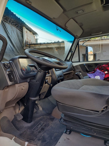 Imagem 3 de 9 de Volkswagen 8-160 Advantech Ano 2015 / No Baú 7 Mts