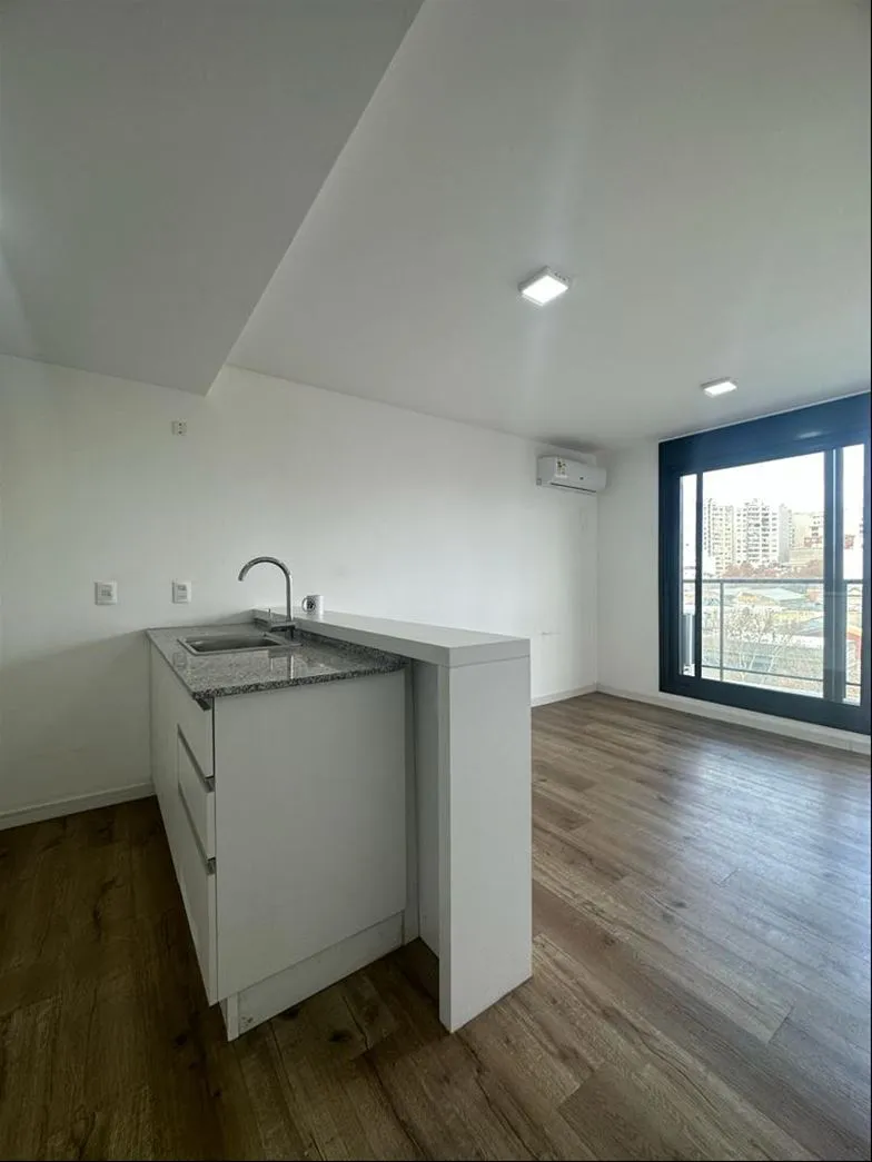 Alquiler Centro-nostrum Bay - 1 Dormitorio, 2 Aires -  Doble Balcón Y Seguridad 24 H · Foto 2