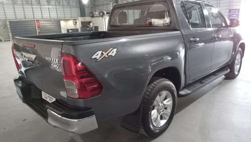 Toyota Hilux 2.8 Cd Srv 177cv 4x4 At 2018