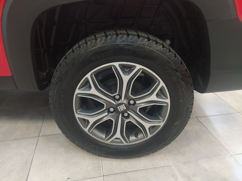Imagen 12 de 15 de Fiat Strada Volcano Roja 2022 0 Km Adelanto Y Cuotas.