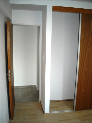 Imagen 12 de 18 de Departamento En Venta En La Plata Calle 5 E/ 44 Y 45 - Dacal Bienes Raices