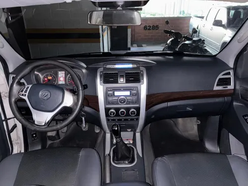 Foton Tunland BJ2037Y3MDV MT 2800C