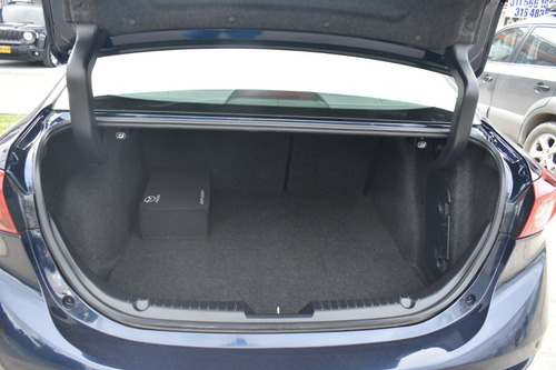 Mazda 3 2.0 Touring