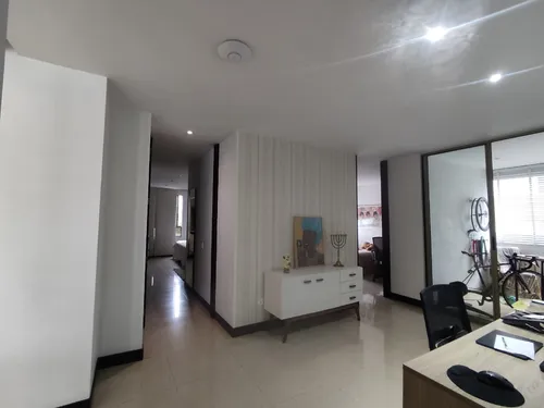 Apartamento En Venta En Aguacatal. Cod V11560