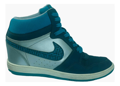 Botas Nike Force Sky High