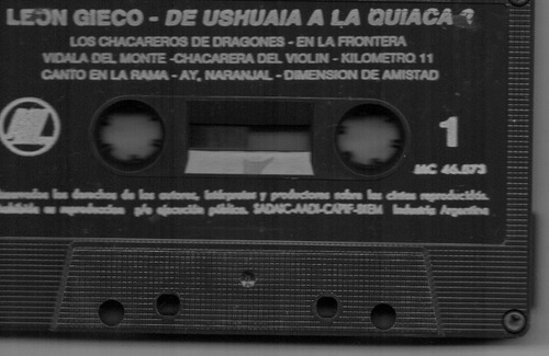 Cassette Leon Gieco De Ushuaia A La Quiaca 2 Estándar
