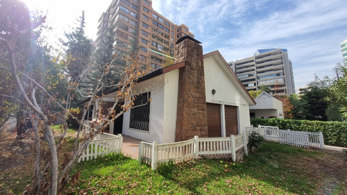 Casa/ Oficina/ Jardín Infantil