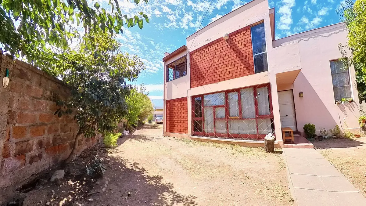 Imagen 1 de 17 de Casa Con Amplio Terreno. (167772)
