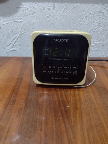 Sony Dream Machine Radio Reloj Despertador Vintage 