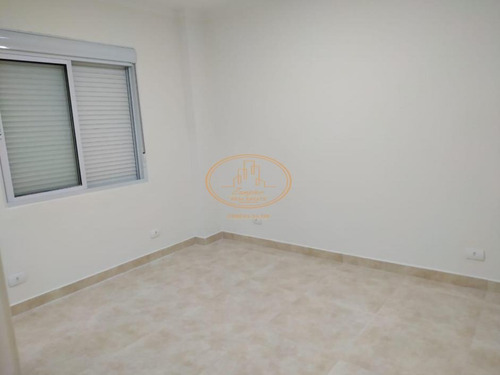 Apartamento Com 1 Dormitório(s) Localizado(a) No Bairro José Menino Em Santos / Santos - 6599