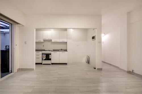 Alquiler Ph Saenz Peña 2 Ambientes Con Patio!