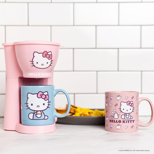 Uncanny Brands Hello Kitty Coffee Maker Set De Regalo Con 2 