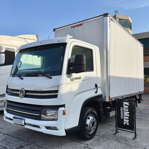 Vw Delivery Express+ Ano 2022 Baú 4x2 Único Dono Financia
