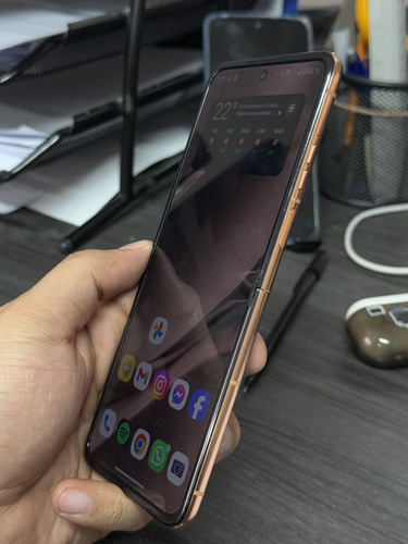Motorola Razr 50 Ultra 256gb Mocha Mousse 12gb Ram (Usado)