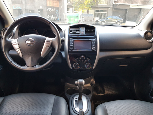 Nissan Versa 1.6 Exclusive At