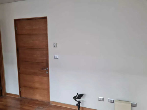 Oficina En Venta En Vitacura - Kennedy (62894)