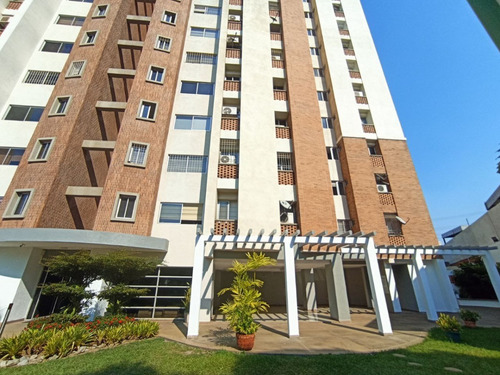 Imagen 15 de 24 de Fg Apartamento Moderno En Los Mangos, Calle Cerrada. Res. Alameda