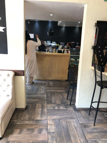 Traspaso De Cafeteria En La Napoles