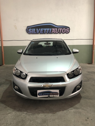 Imagen 4 de 17 de Chevrolet Sonic Lt 2013