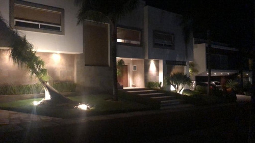 Imagen 26 de 29 de Hermosa Casa En Juriquilla