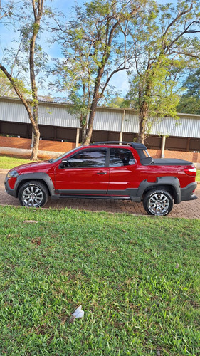 Fiat Strada 1.8 16v Adventure Cab. Dupla Flex 3p