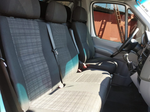 Imagem 10 de 12 de Mb Sprinter 313 Furgão Longa 2019 Completa - Covelp