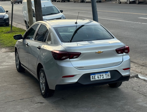 Chevrolet Onix plus 1.2