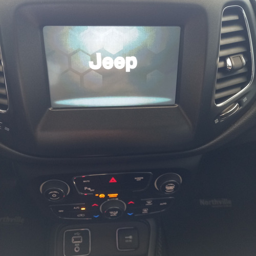 Imagen 24 de 24 de Jeep Compass 2019 2.4 Longitude