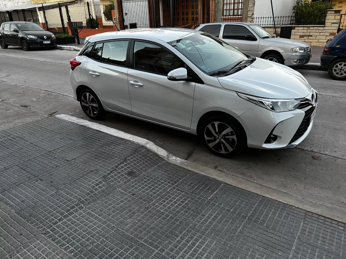 Toyota Yaris 1.5 107cv Xls Pack