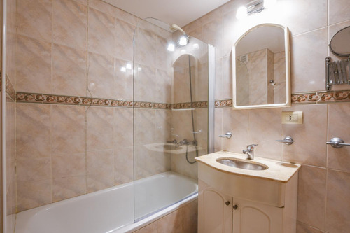 Departamento En Venta 2 Dormitorios Con Cochera En Rosario
