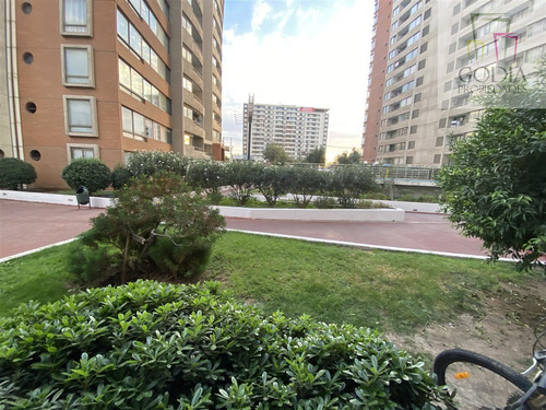 Departamento En Venta De 3 Dorm. En Macul
