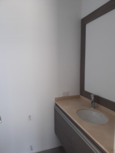 Imagen 7 de 8 de Casa 3 Dormitorios, Comarca De Allende. Se Escuchan Ofertas!