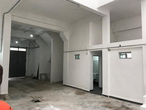 Venta O Alquiler Deposito 190 M2 Barrio Reus