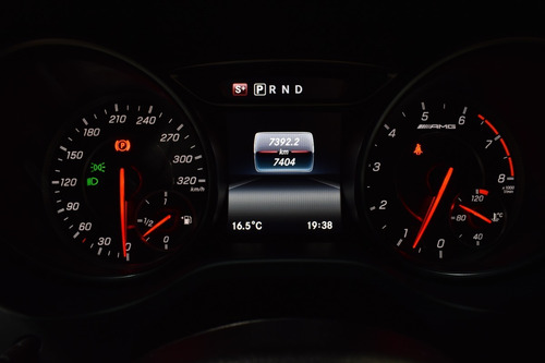 Mercedes Benz A45 Amg 381cv - Car Cash