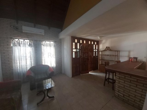 Imagen 9 de 30 de Casa En Alquiler En Nueva Segovia Barquisimeto, Ubicación Ideal, Cod 22-27378, Inf 0424-5337900, Nds 08/06