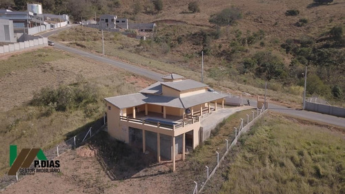 Imagem 2 de 11 de Chácara Muito Bem Localizada, Ideal Para Quem Busca Tranqüilidade Na Região Do Circuito Das Águas - Ch0389