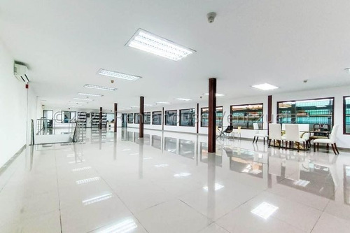 Imagen 18 de 30 de Galpón / Deposito Industrial Venta Mariche 23-16459 Eva Castillo 0414.3067220