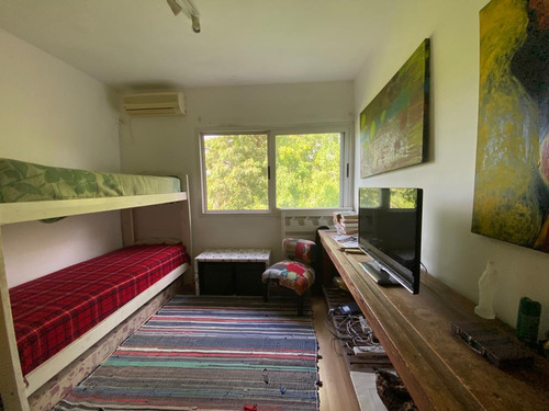 Departamento En Oportunidad En Las Mercedes