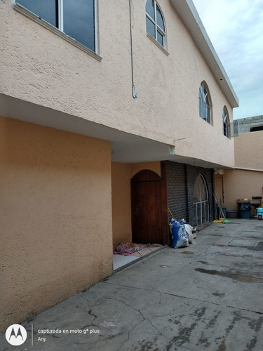 Terreno Con Dos Casas En Xochimilco