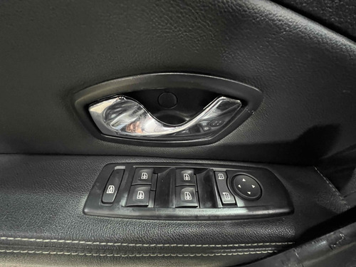 Renault Fluence 2.0 DYNAMIQUE 16V FLEX 4P AUTOMÁTICO