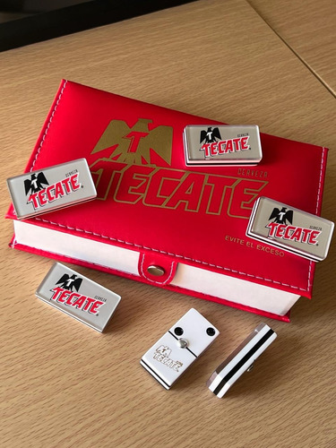 Domino Tecate Plata Profesional + Cubilete Tecate + Dados