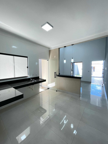 Casa 2/4 Sendo 1 Suite Residencial Santa Fe - R$ 300 Mil
