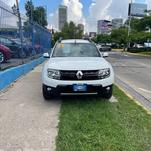 Imagen 2 de 14 de Renault Duster Intens Manual 2019