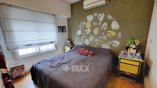 Ph En 2 Plantas C/entr Indep En Manuel Belgrano Al 1700 - 196 M2 Tot Impecable Garage Patio C/parr