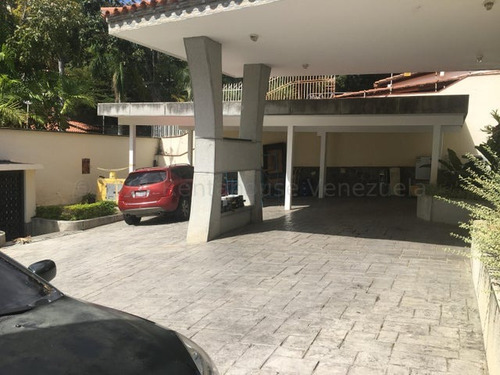 Se Vende Casa En Prados Del Este Mls #23-20188