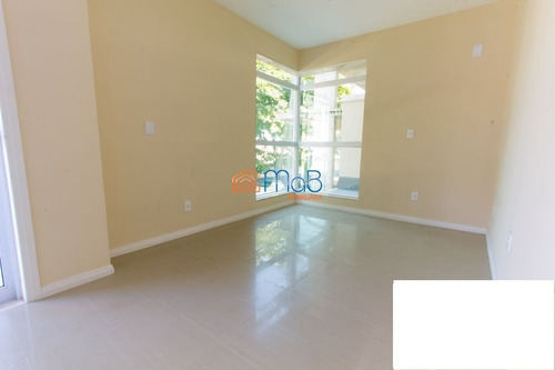 Imagem 13 de 30 de Apartamento Nos Cavaleiros Com 3 Quartos E Linda Vista. - Ap0212