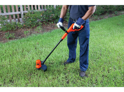 Imagen 7 de 10 de Desbrozadora 11'' 600w Con Guarda Black+decker Gl600n-b3