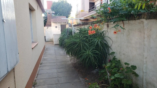 Monoambiente De 17 M2 En P.b. Al Frente - Villa Gesell - 1 Del Mar, En 133 Y 1 -zona Sur -4 Del Muelle De Pesadores,bajas Expensas -amueblado-parrilla-estacionamiento-